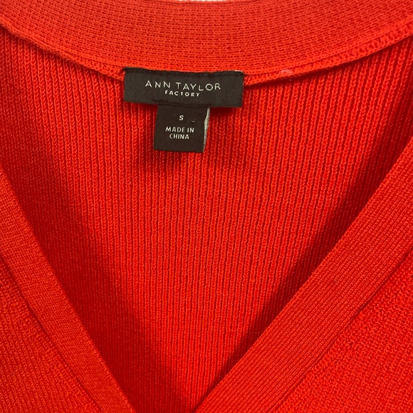 Ann Taylor Chic, Classic, Preppy Cardigan - Picture 3 of 6